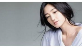 娱乐圈吃瓜美女是谁啊百度云,揭秘百度云背后的神秘人物